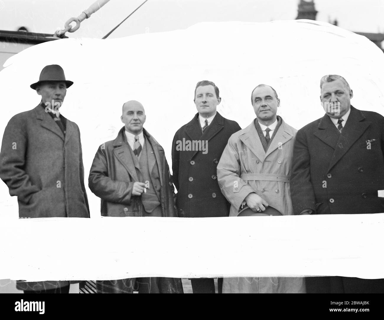 Comité de sélection de l'Union irlandaise de rugby de gauche à droite Dr A D Clinch , Dr Emerson , Thomas Greaves , Stanhope Polden et James Musgrave ( Président de l'Union irlandaise de rugby) Banque D'Images