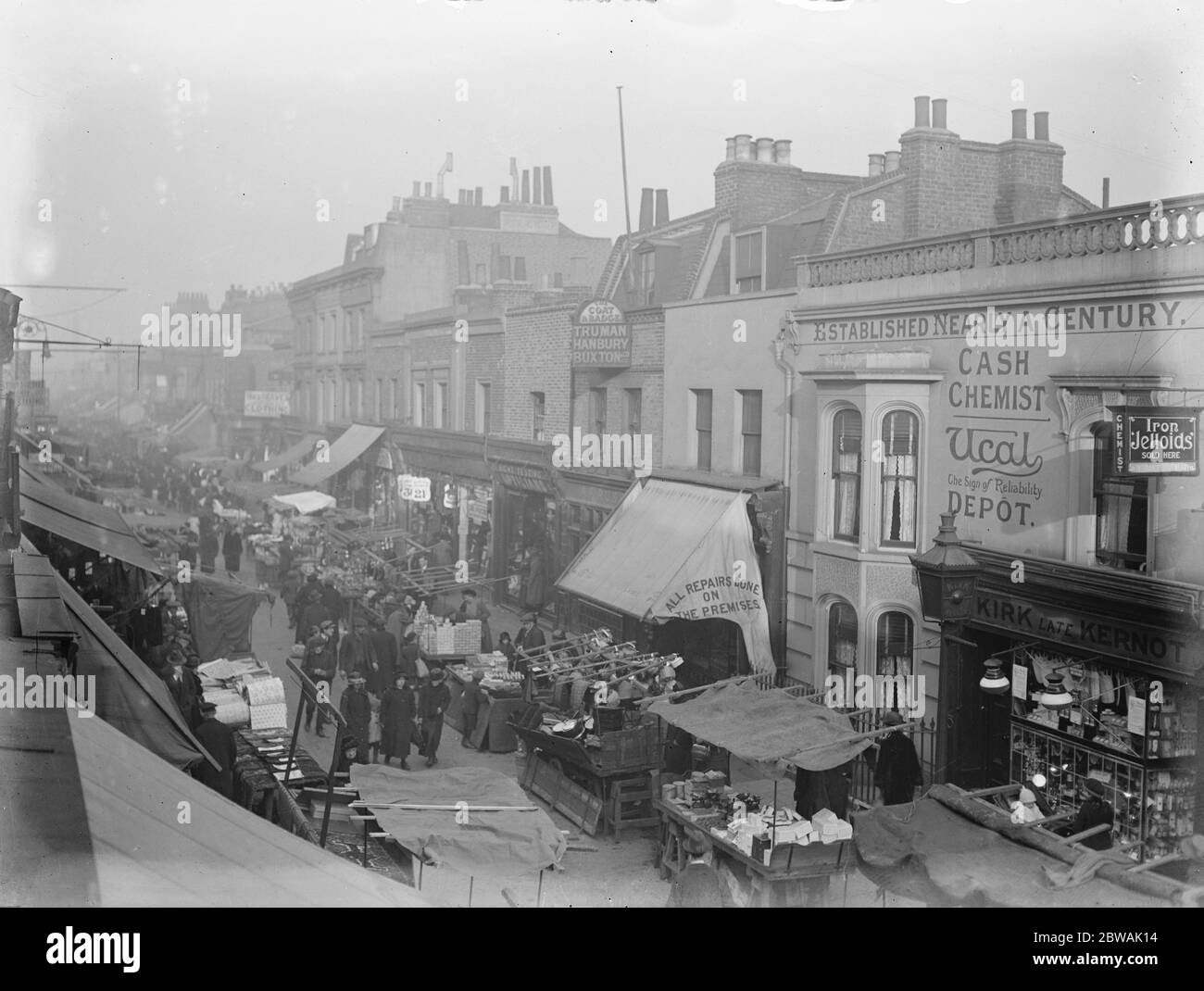 Shopping dans l'est du 24 décembre 1920 Banque D'Images