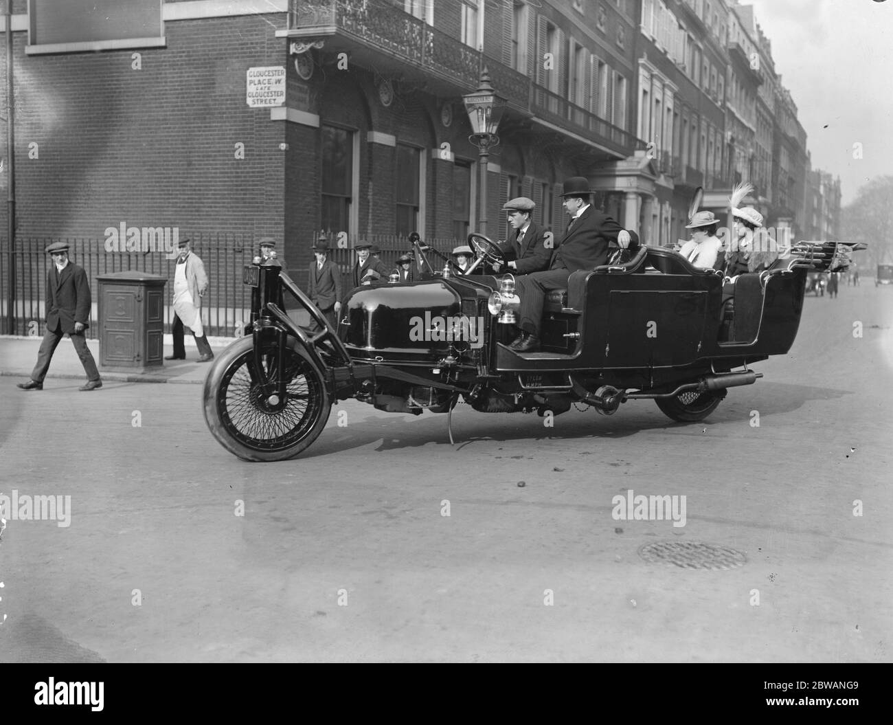 Nouveau car sur le système mono piste , conçu par M Pierre Schilskowsky Banque D'Images