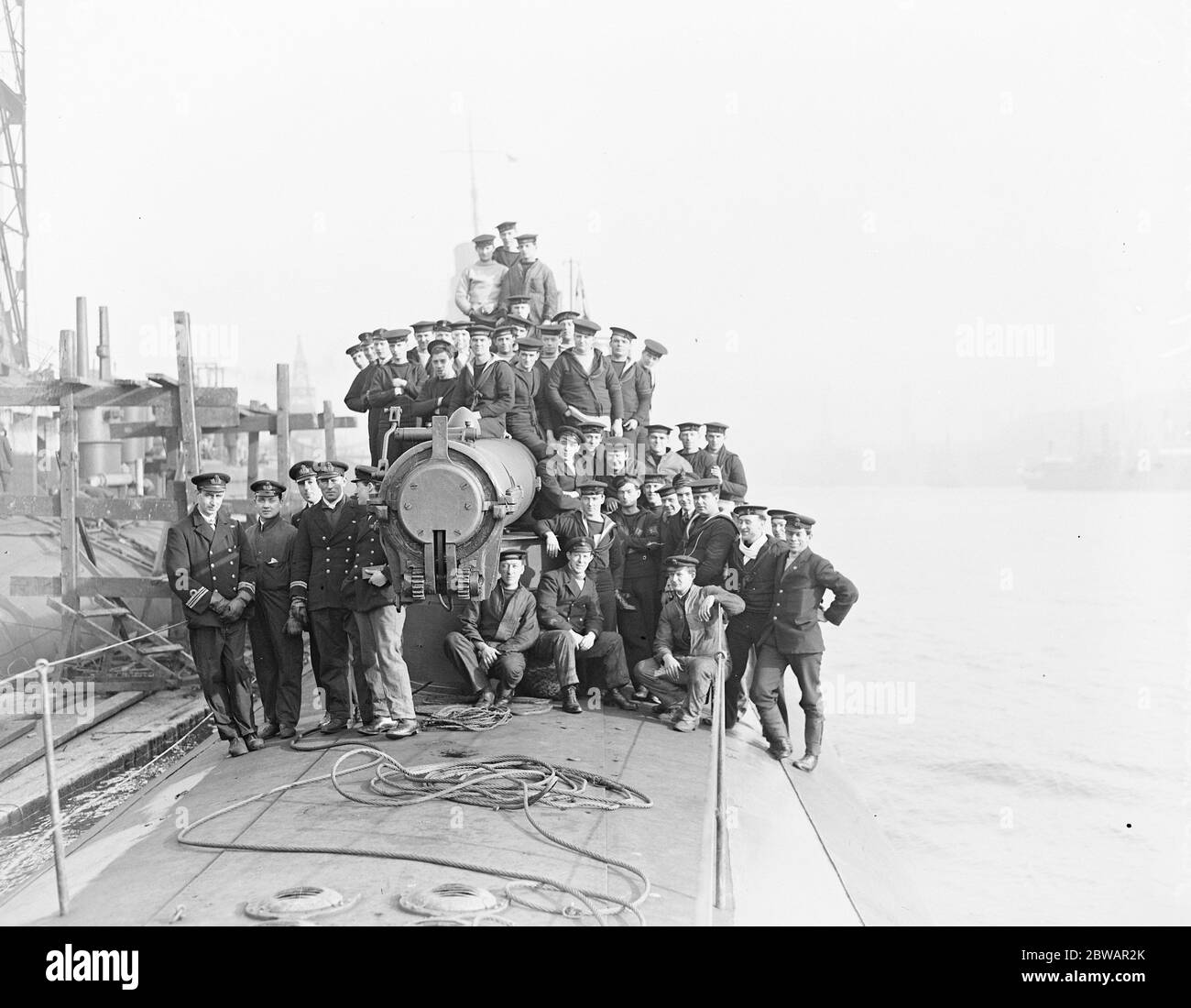 HMS sous-marin n° 3 les officiers et l'équipage 30 mars 1920 Banque D'Images