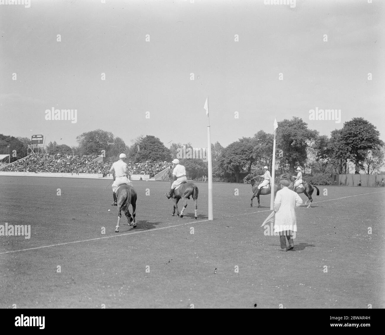 10,000 regarder le procès anglo-américain Polo la ligne Mercian jusqu'à recevoir une peine de tir qui a marqué un but 17 mai 1921 Banque D'Images