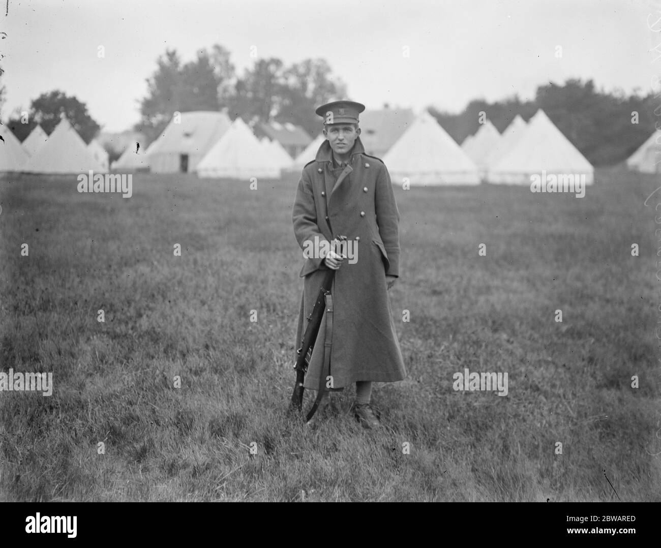 Bisley Meeting D N Bladon , King Edwards ' s College , Birmingham , vainqueur de la Spencer Cup 7 juillet 1920 Banque D'Images