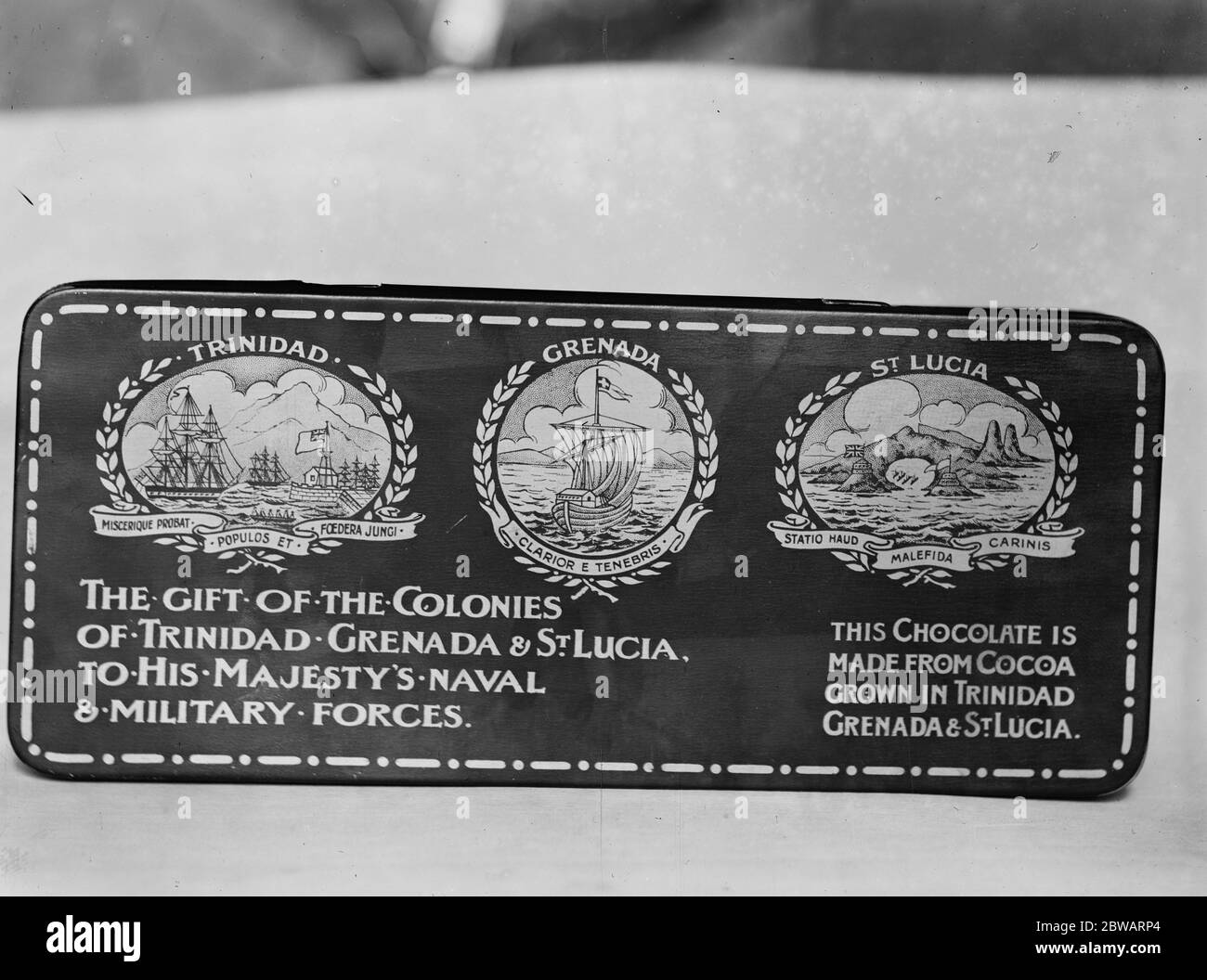 Le cadeau de Trinidad de chocolat aux forces navales et militaires de sa Majesté Banque D'Images