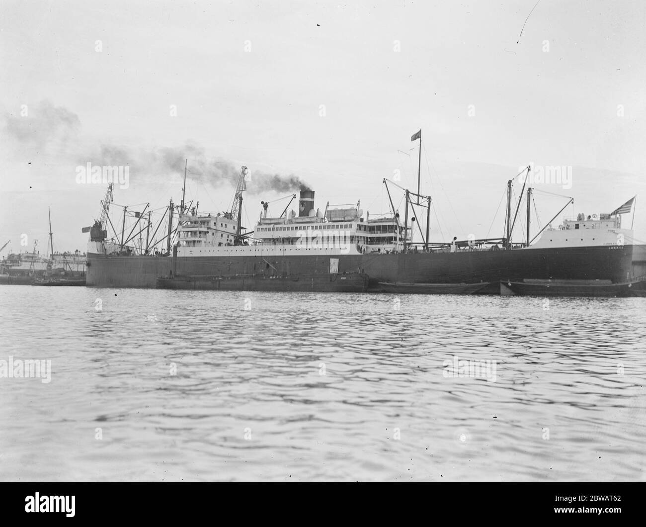 Le navire à vapeur de courrier américain Co , nouveau navire à vapeur de courrier le ' Pan Handle State ' est arrivé à Tilbury dock de l'Amérique . L'État de la poignée panoramique dans le quai de Tilbury, le 5 octobre 1920 Banque D'Images