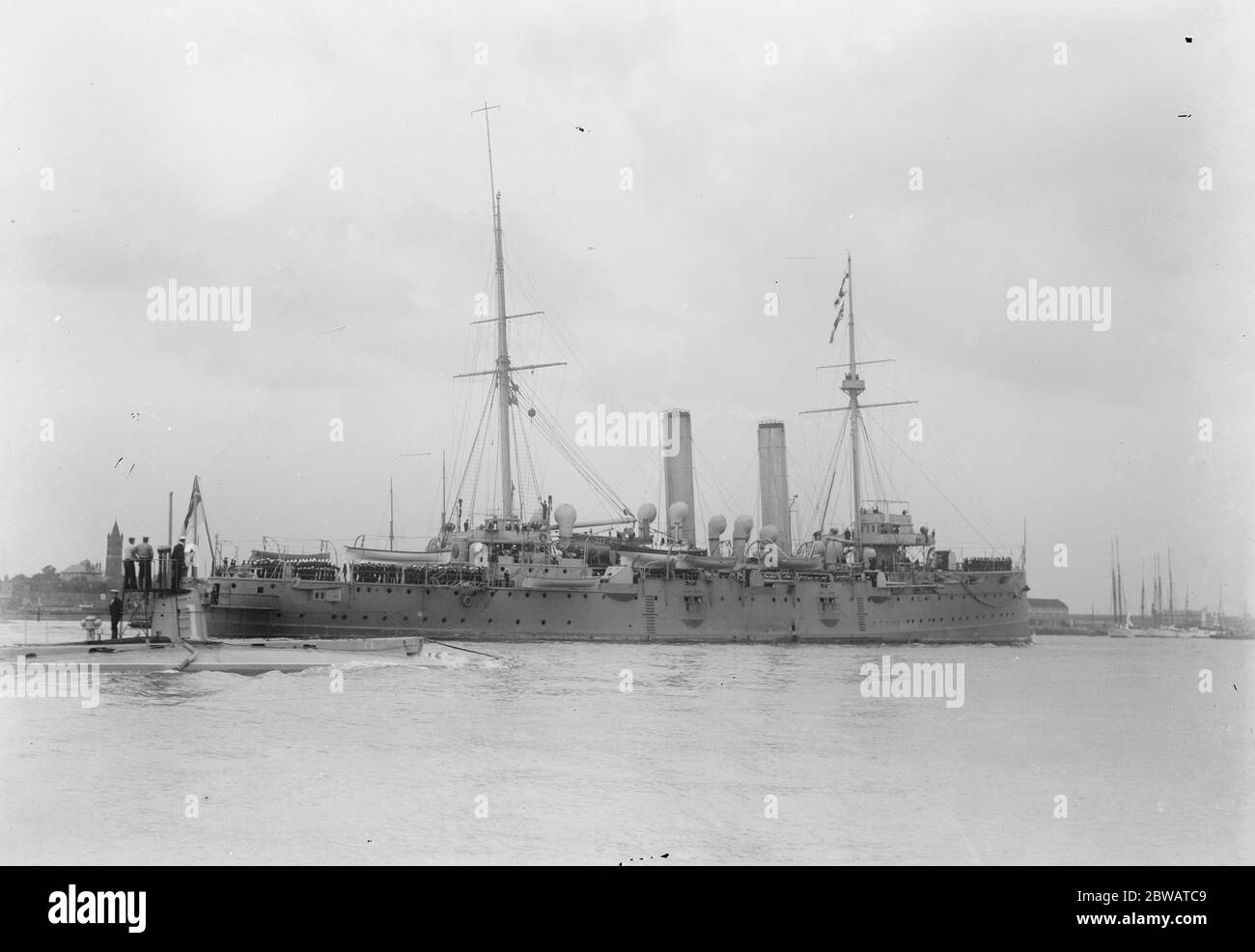HMS Crescent était un croiseur de première classe de la classe Edgar 1914 Banque D'Images