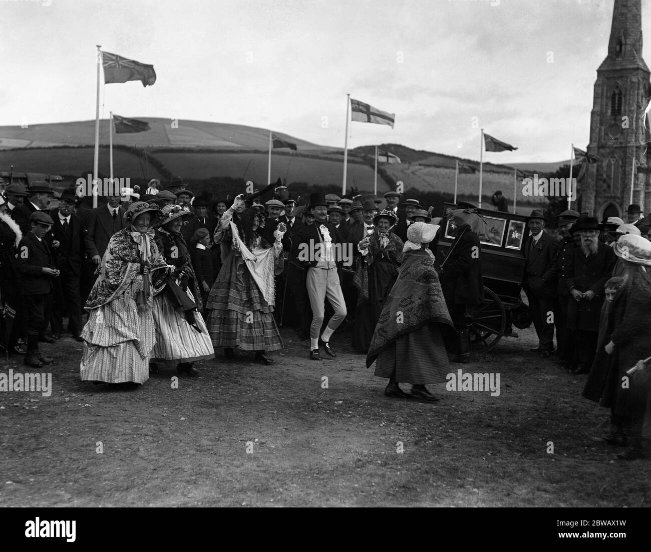 Une scène pendant le tournage de ' The Manxman ' , un conte d'amour étoilé sur l' île de Man . Réalisé par George Loane Tucker et avec Elisabeth Risdon . 1916 Banque D'Images