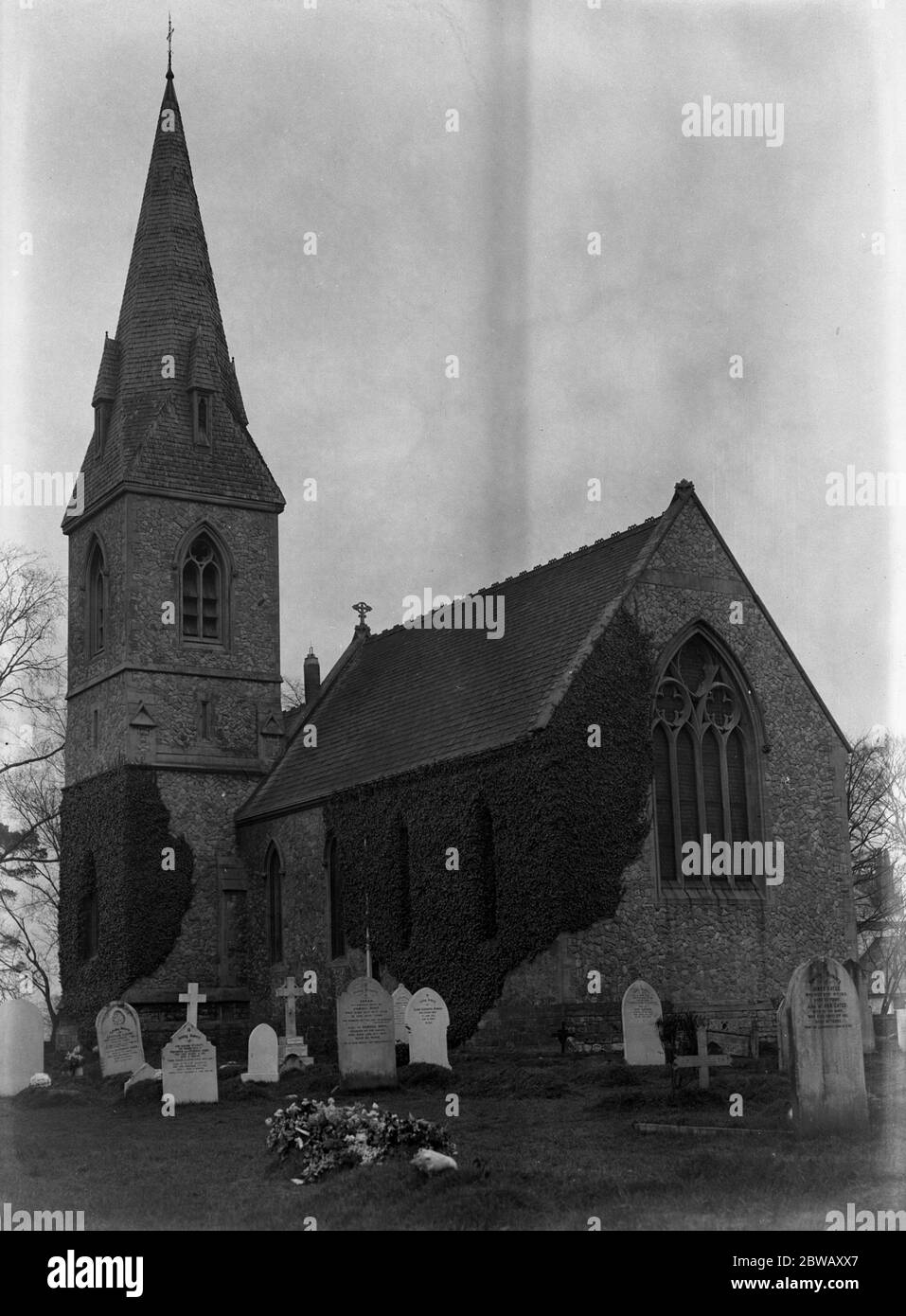 Église des Saints , Cranham , Essex , où reposent les restes du général James Oglethorpe ( fondateur de la Géorgie ). 12 février 1924 Banque D'Images