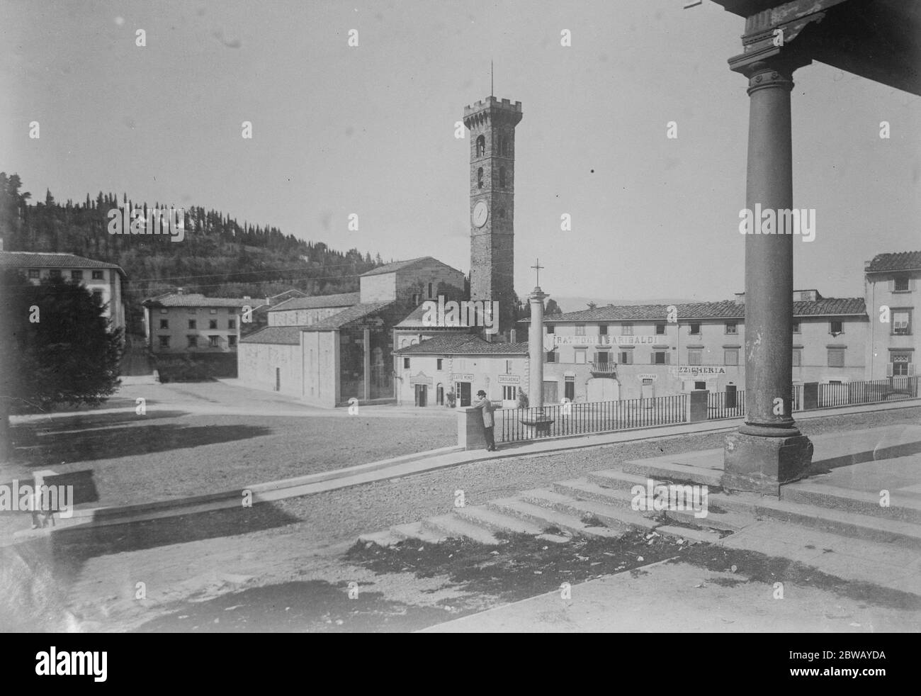 La Lune de miel de la princesse Mary la princesse Mary peut passer une partie de sa lune de miel à la belle ville Medici , Fiesole , près de Florence , Italie . Le lieu appartient à Lady Sybil Scott, qui est un cousin de Lord Lascelles le 22 décembre 1921 Banque D'Images