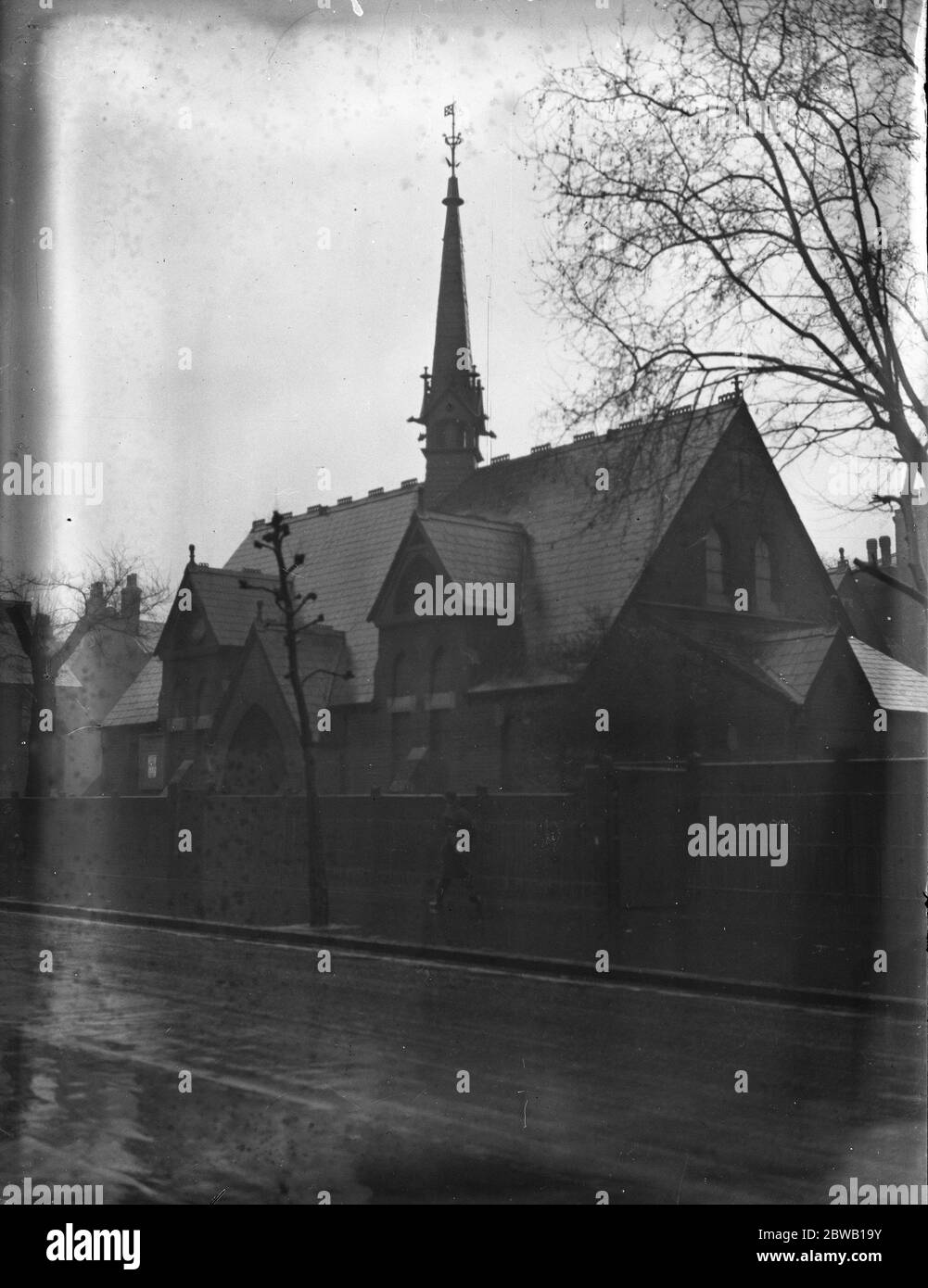 Chapelle épiscopale de RAM , Homerton , Londres , fondée par M. Stephan RAM , fils de Sir Albert RAM de Dublin il y a plus de 200 ans . Il sera bientôt démoli comme une structure dangereuse 19 mars 1934 Banque D'Images