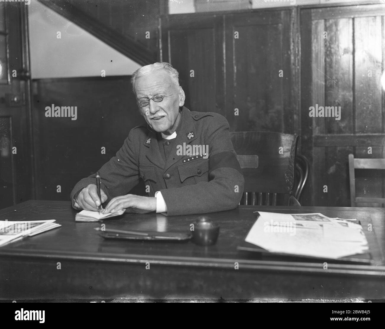 Le prébendary Wilson Carlile , fondateur de l'Armée de l'Eglise , photographié à l'occasion de son 80e anniversaire le 13 janvier 1927 Banque D'Images