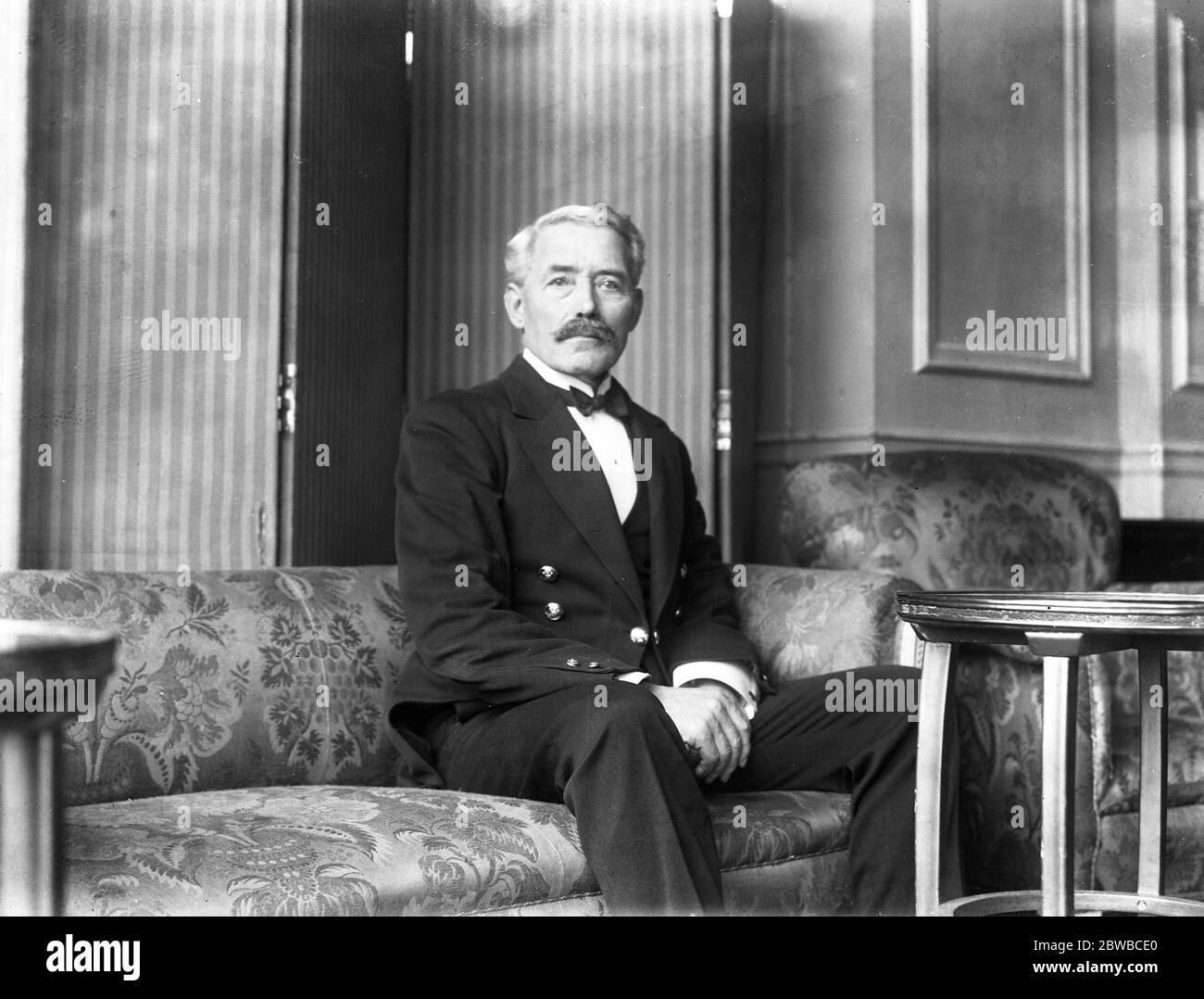 Josephs , la chambre à cloak , gardien à l'Hôtel Savoy qui possède une mémoire merveilleuse . Banque D'Images