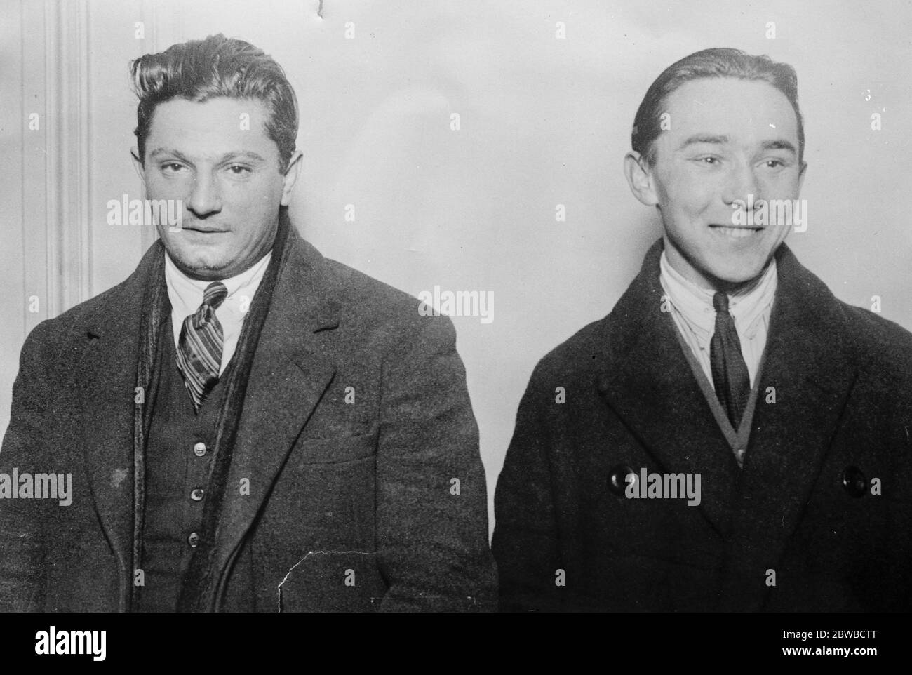 Vol de £200,000 gemme dans une pomme . Emile Souter (à droite) et Leon Kauffer , qui ont été arrêtés en relation avec le vol . 21 décembre 1926 Banque D'Images