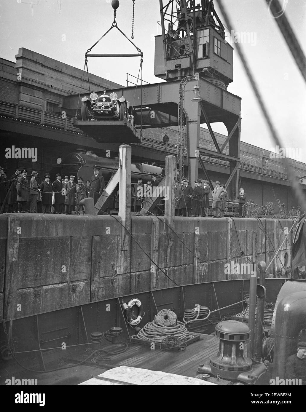 Mercedes voiture prise à bord du navire à moteur ferroviaire du sud ' autocarrier ' 30 mars 1931 Banque D'Images