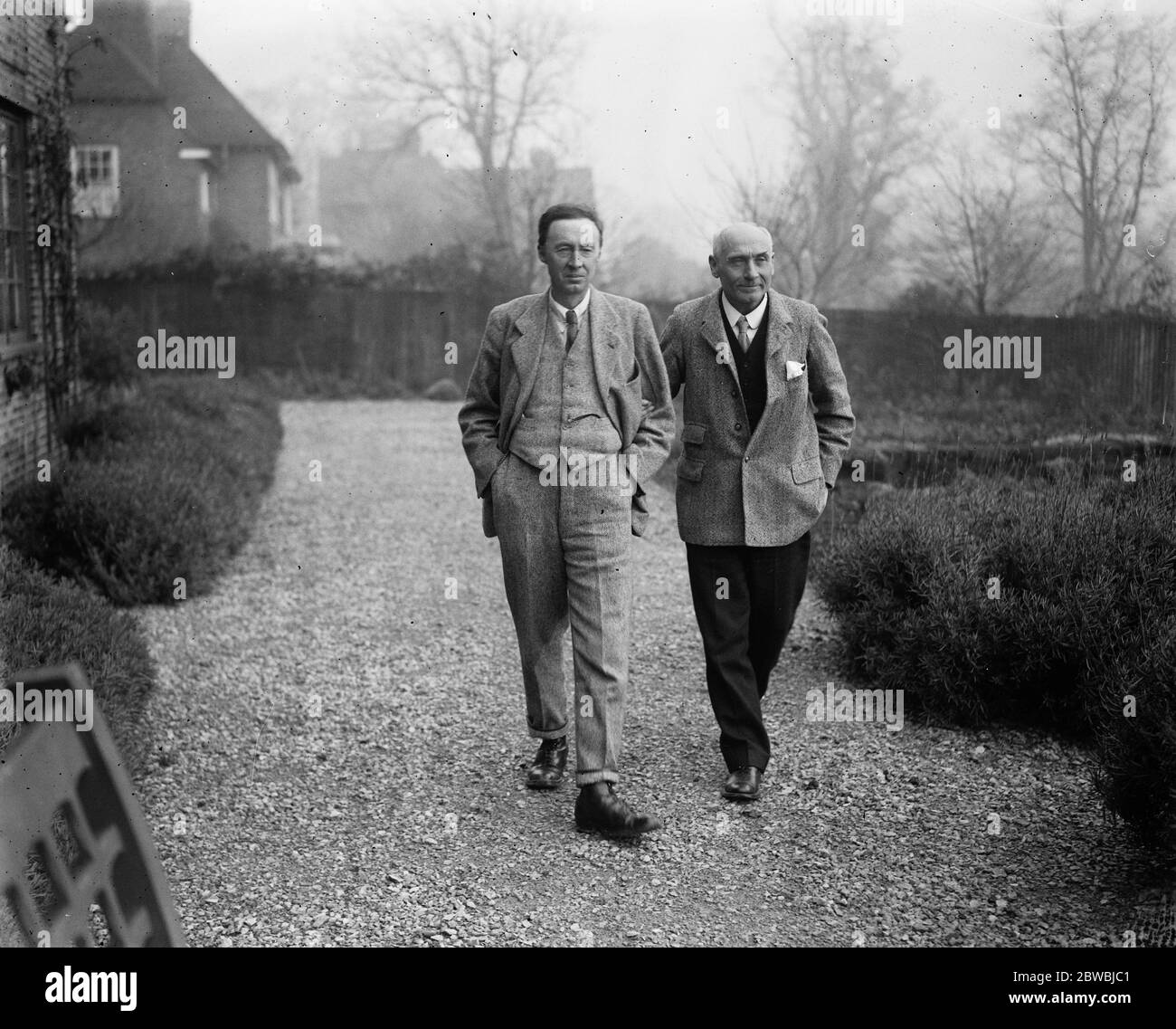 Labors champion de prélèvement de capital à Leicester M. Pethick Lawrence , le candidat travailliste à leicester avec M. H Peach son hôte 21 novembre 1923 Banque D'Images