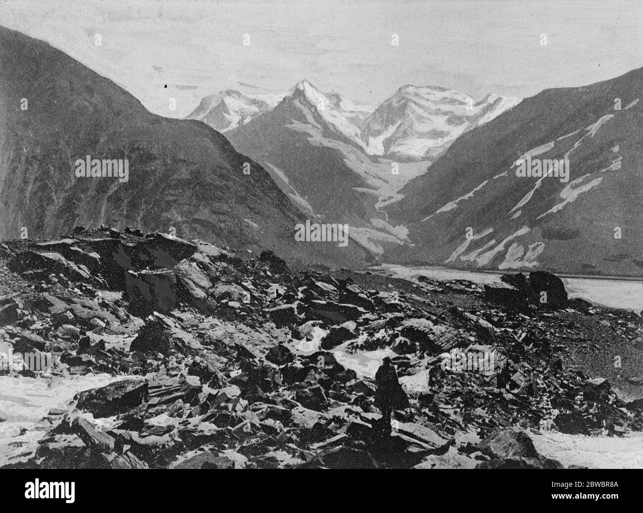 Scène du coup d'Etat russe en Afghanistan il est rapporté que le poste afghan de Darkbad a été capturé , après une attaque soudaine et sans province , par les troupes russes . Darkbad est à Badakshan , dans le nord-est de l'Afghanistan les montagnes de Badakshan dans le quartier de Darkbad 29 décembre 1925 Banque D'Images