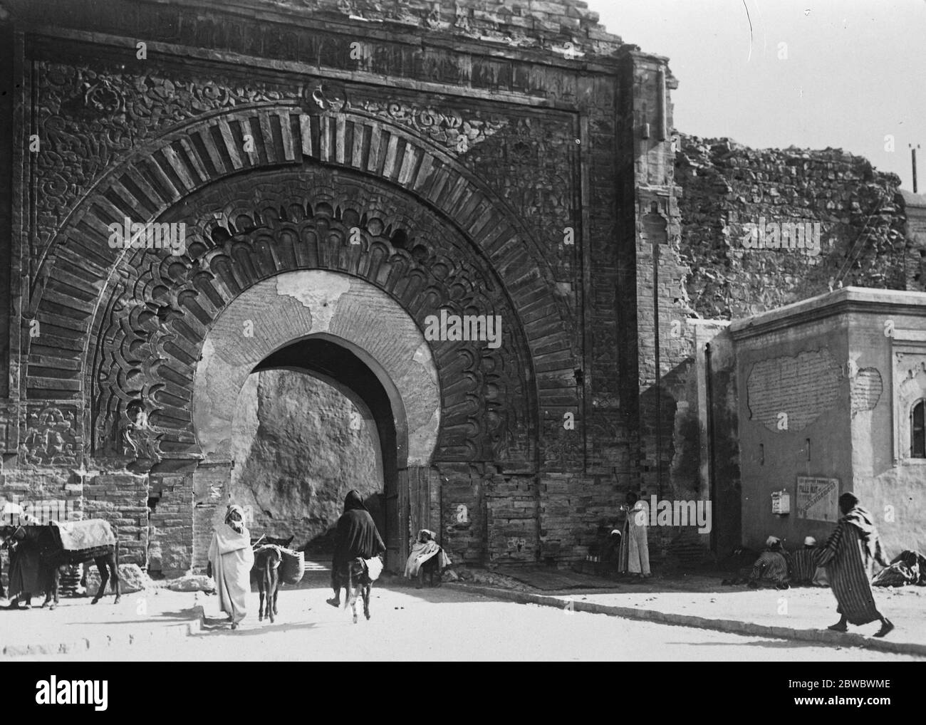 Marrakech ( Maroc ) la porte Aganan ( portugaise ) . 16 octobre 1926 Banque D'Images