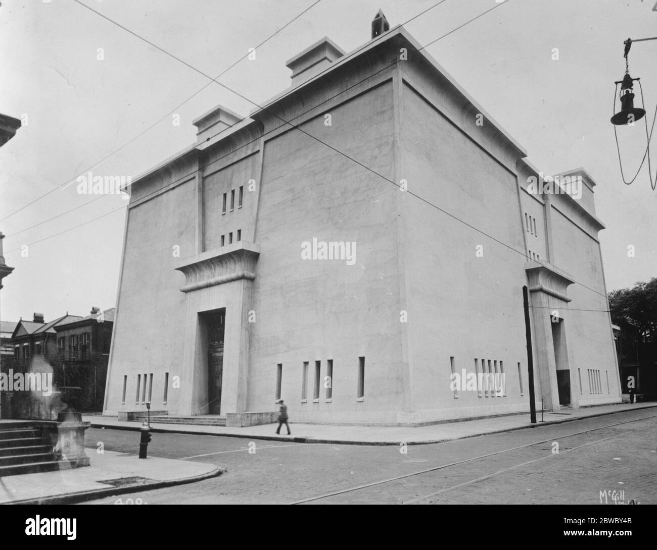 Gravement endommagé par l'ouragan . L'extraordinaire temple du Rite écossais à Mobile , Alabama , qui n'a été achevé que récemment . C'est un monolithe de béton . 22 septembre 1926 Banque D'Images