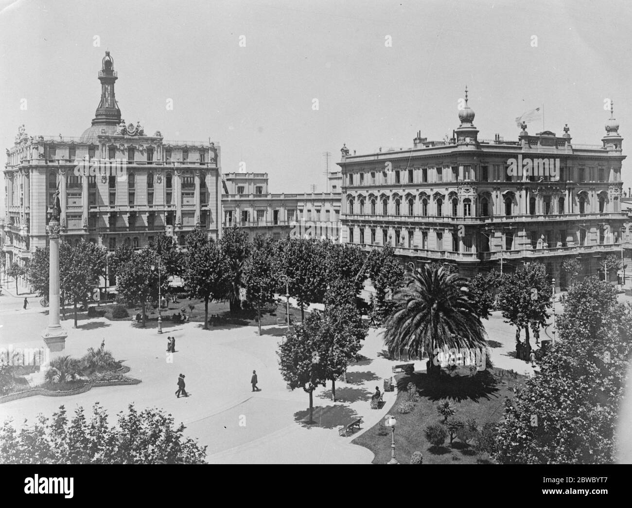 Bâtiments municipaux de Montevideo sur la place Cagaucka , où le Prince de Galles sera reçu par les autorités . 30 juillet 1925 Banque D'Images
