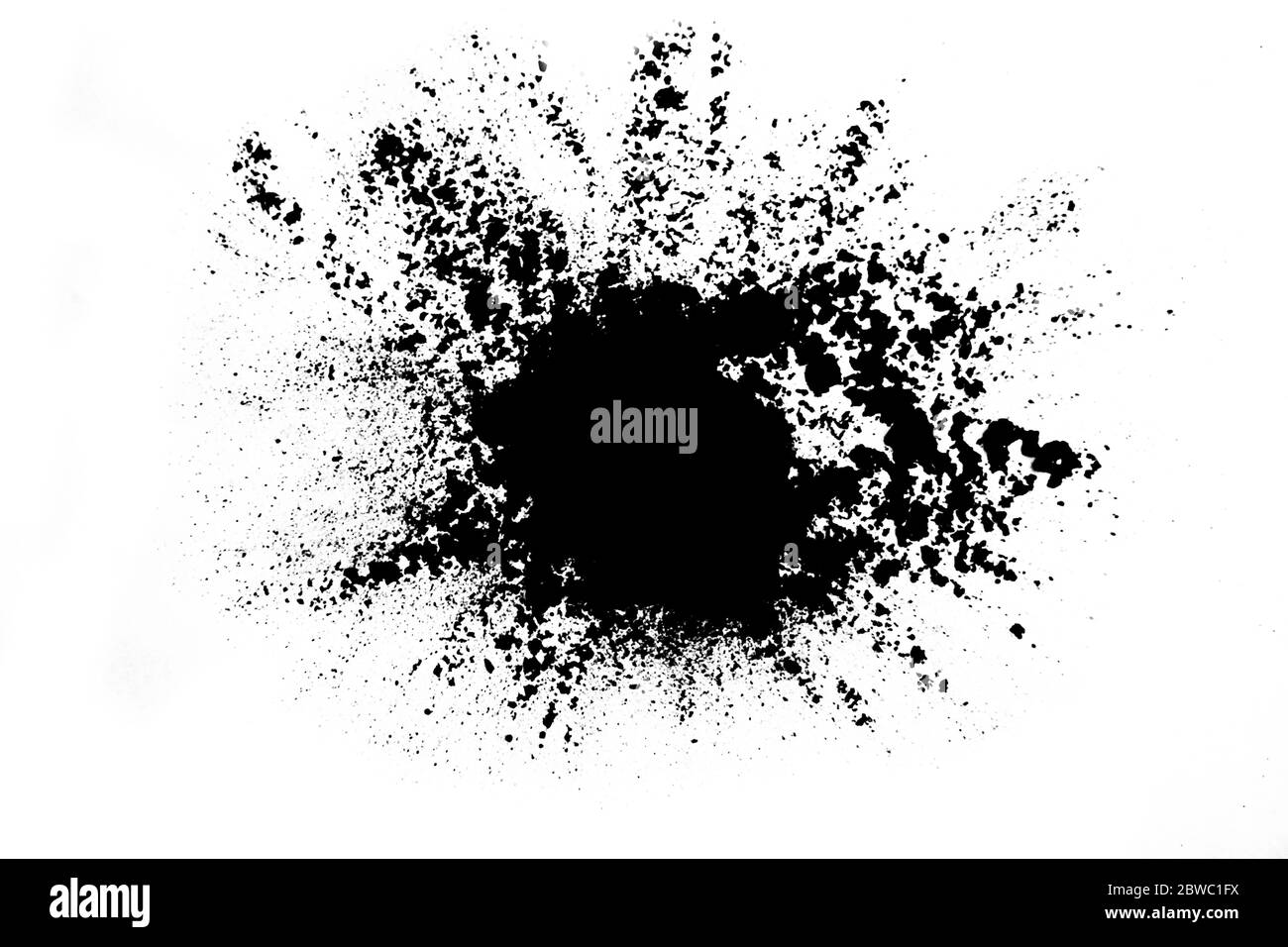 Dessin d'une touche de peinture noire sèche sur fond blanc. Masque noir pour photoshop Banque D'Images