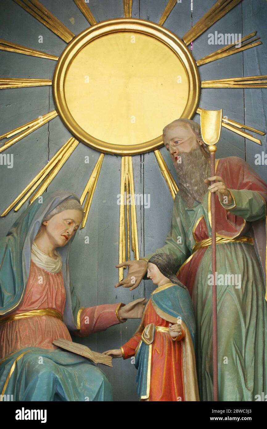 Saints Anne, Joachim et Vierge Marie, autel élevé dans l'église paroissiale de Sainte Anne à Lobor, Croatie Banque D'Images