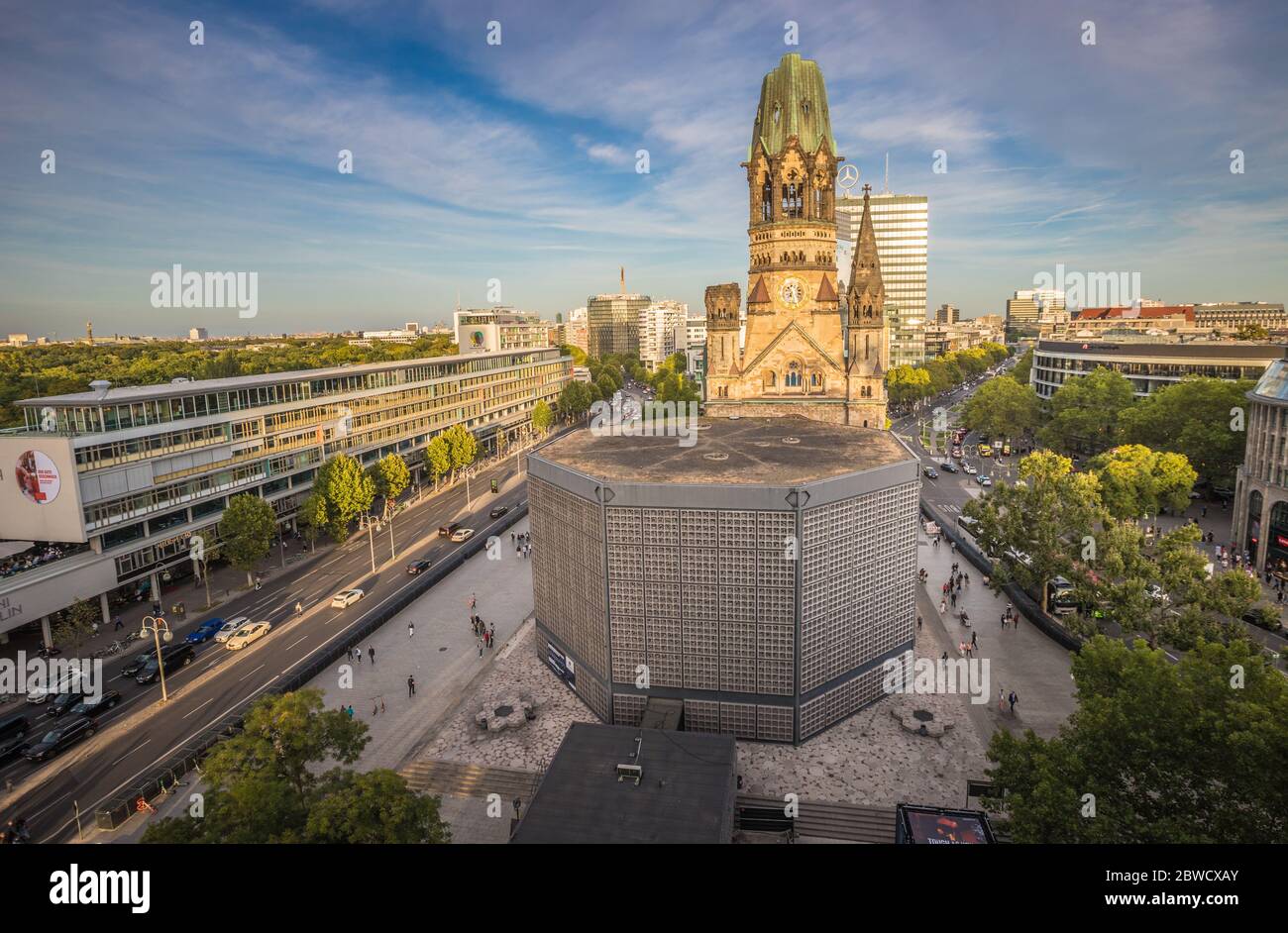 Vue sur Kudamm dans Berlin Ouest Banque D'Images