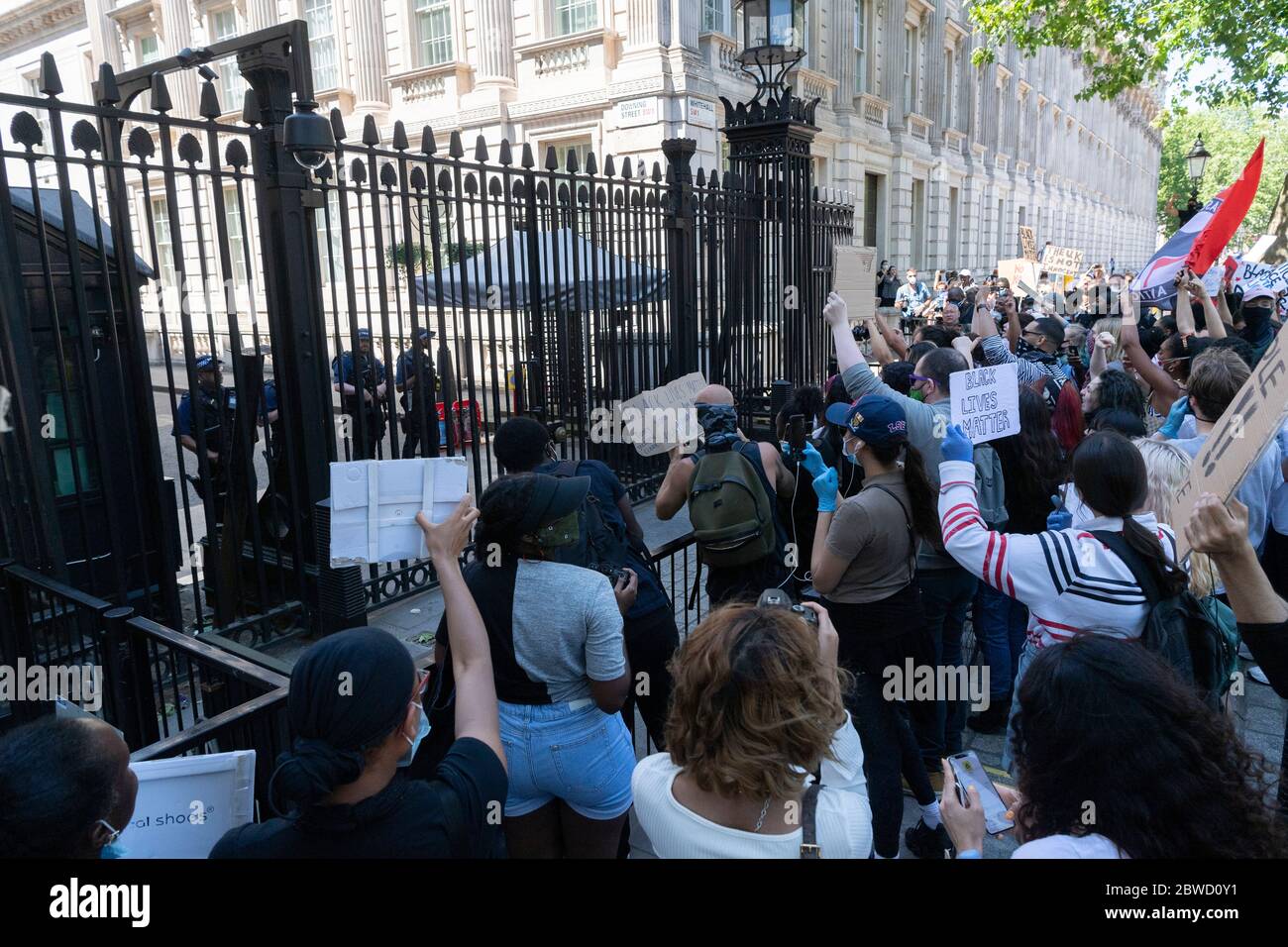 Black Lives Matter Stage s'agenouiller pour George Floyd, Londres, Royaume-Uni - 31 mai 2020 Banque D'Images