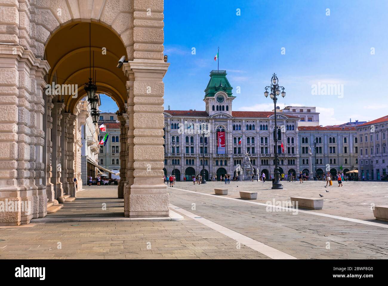 Piazza unità d'Italia, la place principale de Trieste, ville portuaire dans le nord-est de l'Italie. Août 2019 Banque D'Images