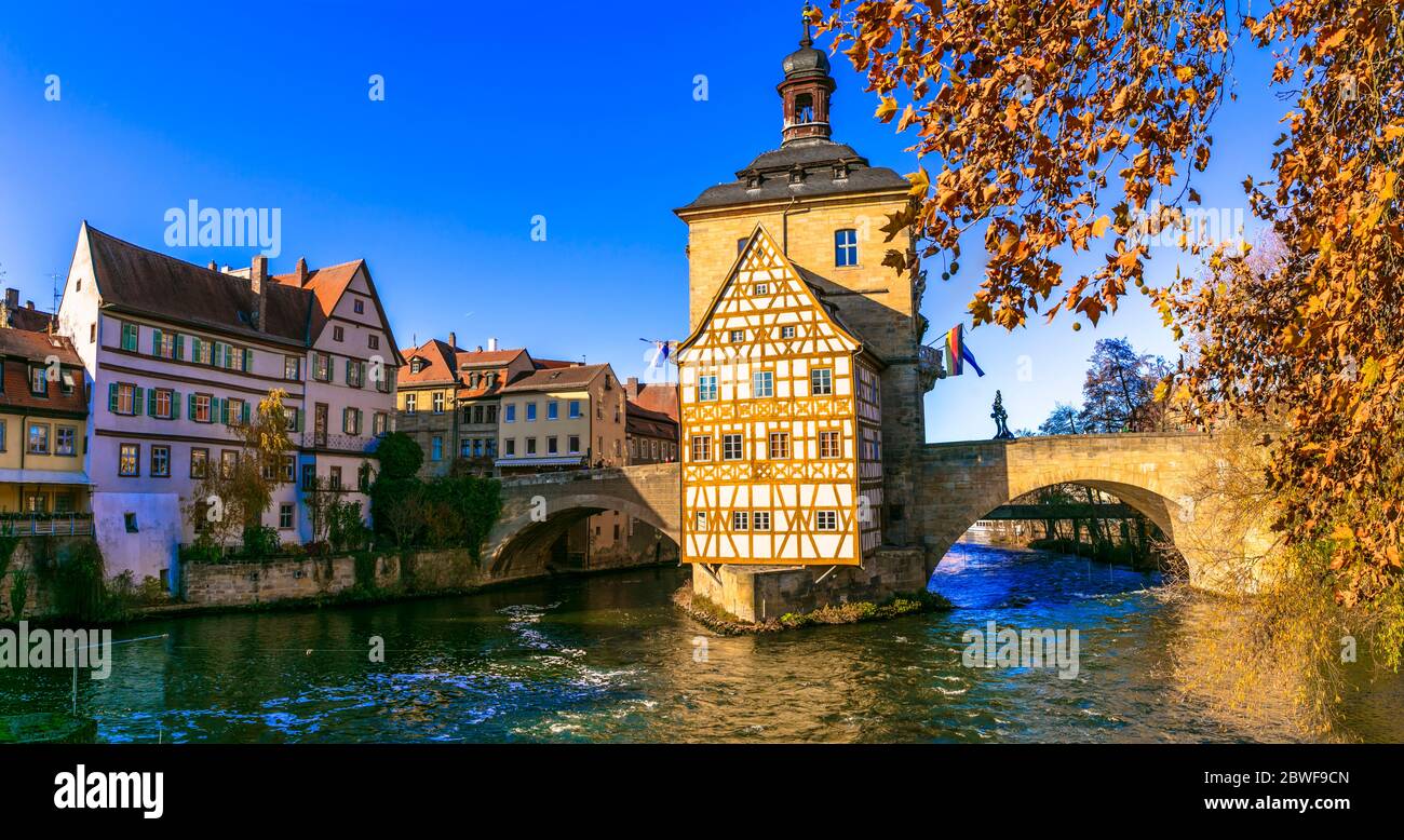 Voyage en Bavière (Allemagne) - belle ville médiévale de Bamberg. Vue de la mairie sur le pont Banque D'Images