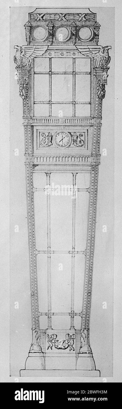 Feux de couleur pour diriger la circulation le design de l'une des grandes tours érigées le long de la Cinquième avenue , New York pour contrôler la circulation . Autour du sommet de la tour sont des lumières de couleurs différentes et le trafic est dirigé par des flashlights 12 juin 1922 Banque D'Images