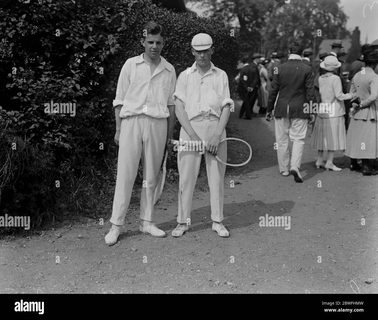 Tennis . Tournoi de Chiswick Park . LT Raymond et Lt Norton . 1919 Banque D'Images