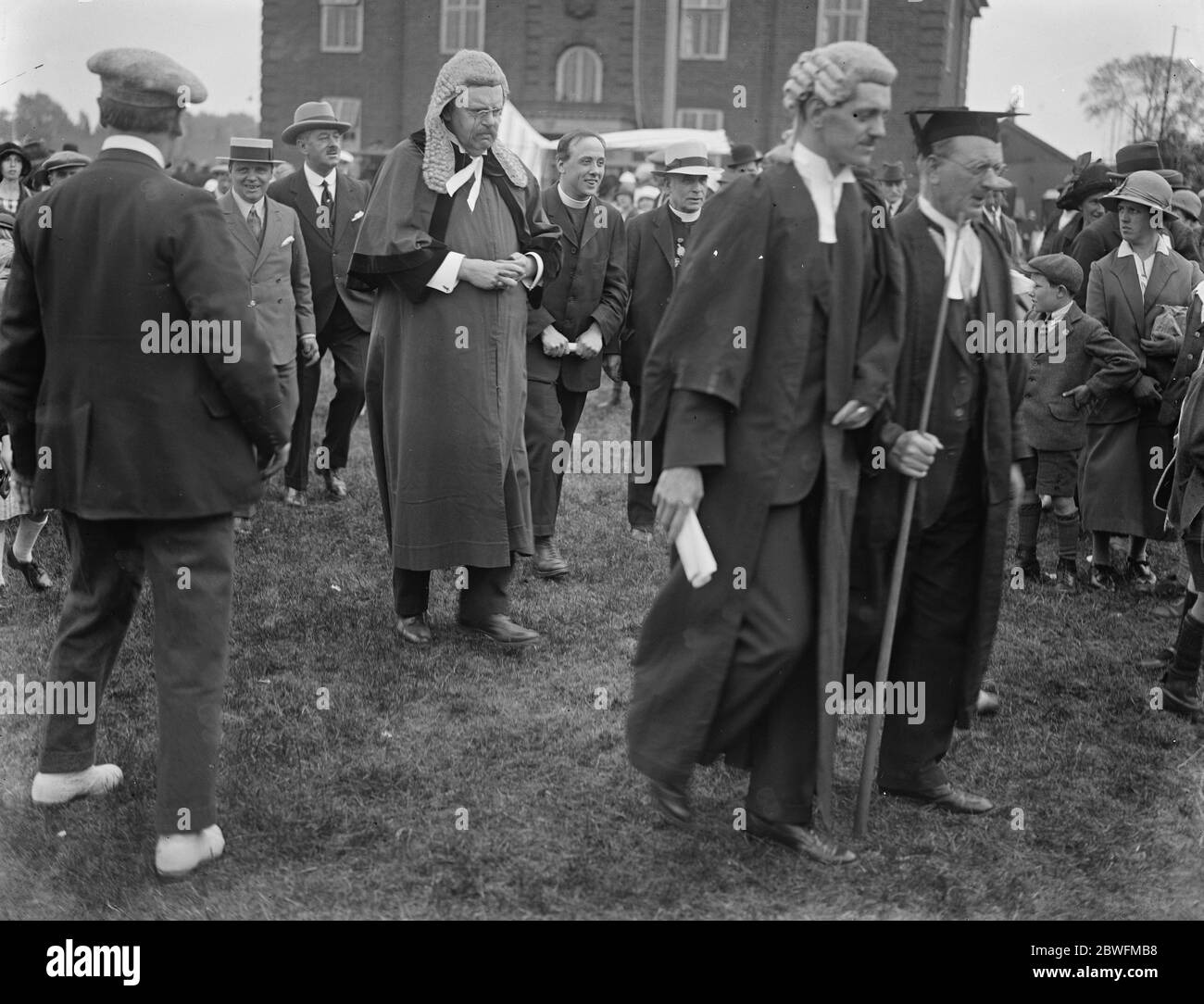 Procès de Dunmow Flitch à Ilford M. G K Chesterton sur son chemin au tribunal le 1er juin 1925 Banque D'Images