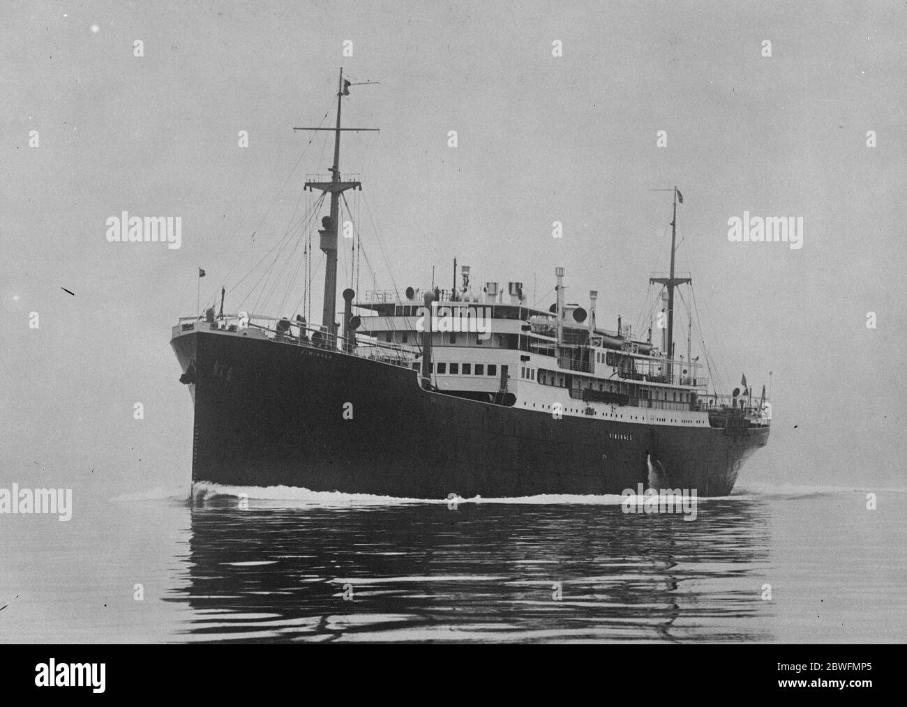 Magnifique nouveau bateau à moteur. Une vue saisissante du nouveau grand bateau à moteur Vininale , du Lloyd Triestino , qui après un voyage d'essai dans l'Adriatique naviguait pour l'extrême-Orient . 6 novembre 1925 Banque D'Images