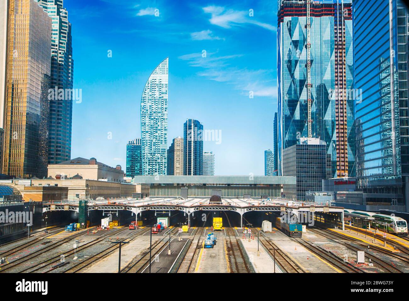 Toronto (Ontario) Canada - le 3 mai 2020 : terminal de la gare Union de Toronto qui dessert les trains Go, VIA Rail Canada, LES TRAINS Airport Express et les trains de marchandises Banque D'Images