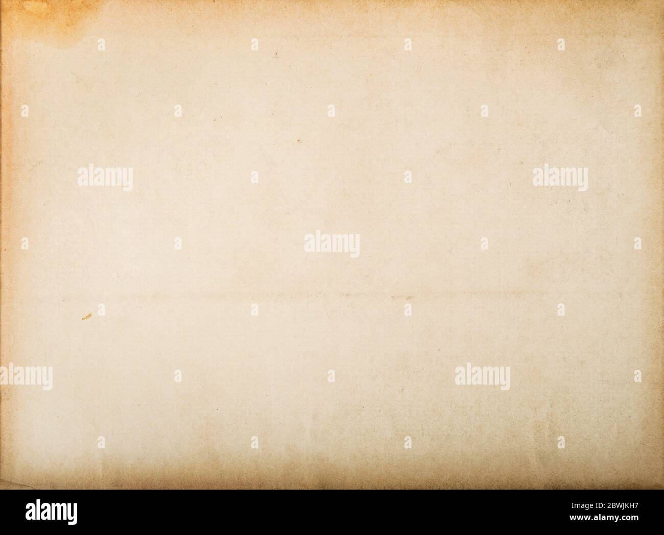 Ancienne texture de la feuille de papier utilisée. Arrière-plan beige vide Banque D'Images