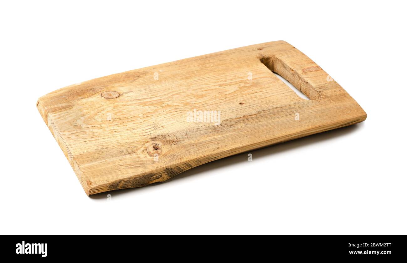 Cuisine rustique en bois coupé sur fond blanc Banque D'Images