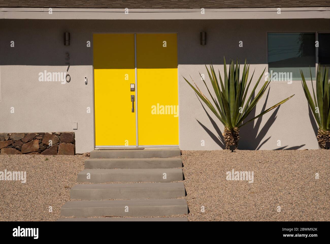 Maisons modernes du milieu du siècle à Palm Springs CA Banque D'Images