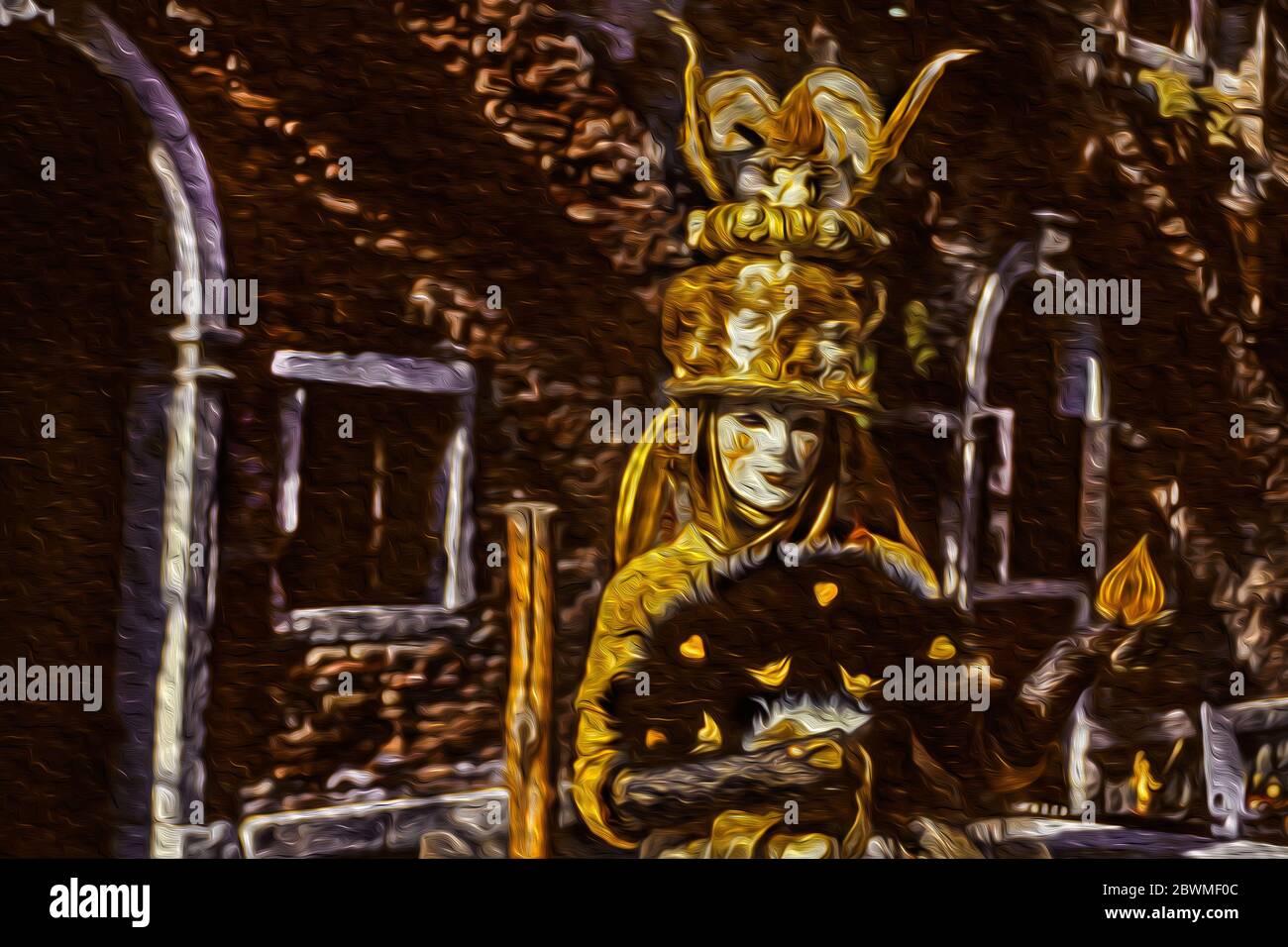 Carnaval révélateur portant un costume coloré et sophistiqué avec masque dans une allée au Carnaval de Venise, en Italie. Banque D'Images