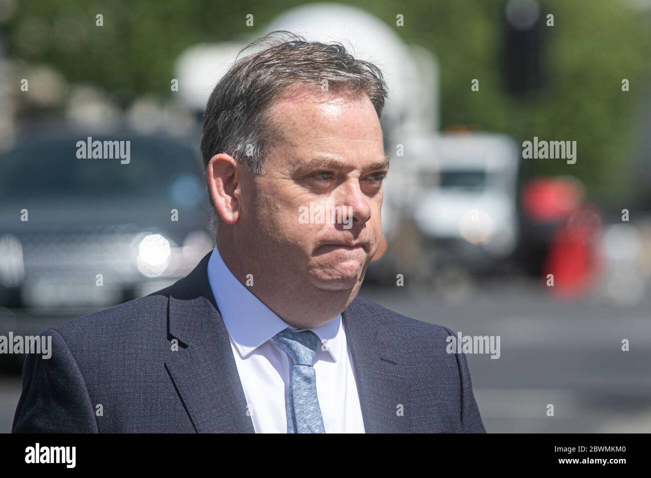 WESTMINSTER LONDRES, ROYAUME-UNI. 2 juin 2020. Le député conservateur de Selby et d'Ainsty, Nigel Adams, arrive au Parlement après la suspension. Les députés britanniques reviennent aujourd'hui après le congé après que le gouvernement ait mis fin aux procédures virtuelles en place depuis la fin du mois d'avril, ce qui a permis le vote à distance et les débats virtuels et les MPS sont préoccupés par les risques pour la santé pendant la crise du coronavirus et peuvent devoir se former -longues files d'attente afin d'obéir aux règles de distanciation physique lors du vote. Crédit : amer ghazzal/Alay Live News Banque D'Images