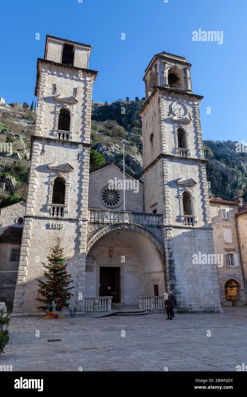 Kotor, Cathédrale Saint Tryphon, église catholique du Monténégro, siège de l'épiscopat catholique de Kotor, 02 janvier 2020, Monténégro Banque D'Images