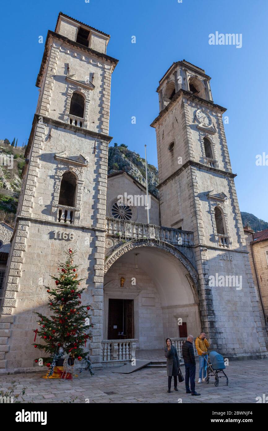 Kotor, Cathédrale Saint Tryphon, église catholique du Monténégro, siège de l'épiscopat catholique de Kotor, 02 janvier 2020, Monténégro Banque D'Images