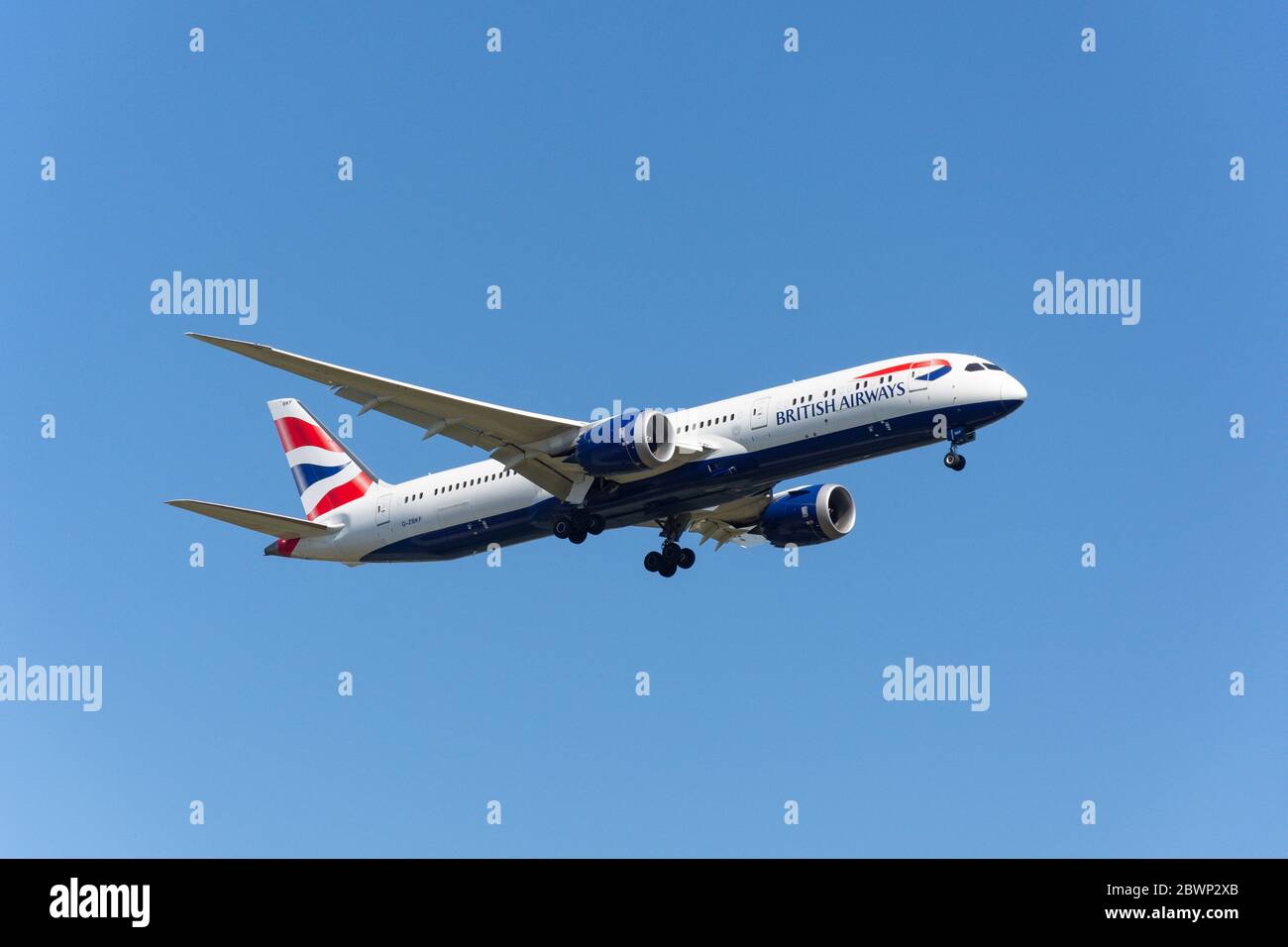 British Airways 787-9 Dreamliner atterrissage à l'aéroport de Londres Heathrow, London Borough of Hillingdon, Greater London, Angleterre, Royaume-Uni Banque D'Images