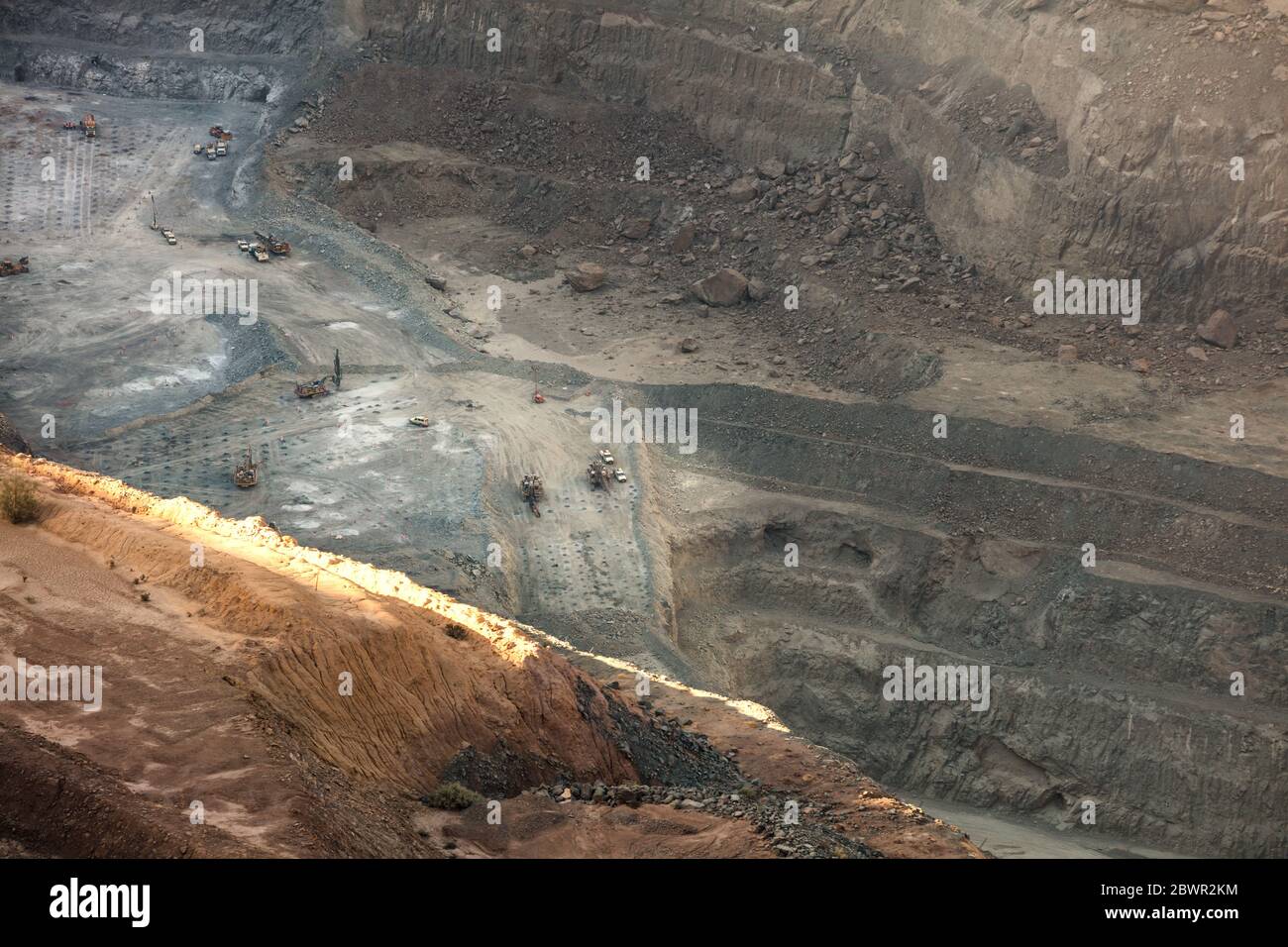 Kalgoorlie Australie occidentale 14 novembre 2019 : camions travaillant dans le Super Pit, une mine d'or de Kalgoorlie, Australie occidentale Banque D'Images