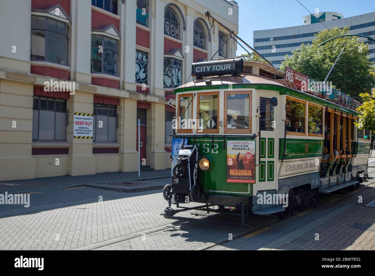 Tram en mouvement à Christchurch, île du Sud de la Nouvelle-Zélande Banque D'Images