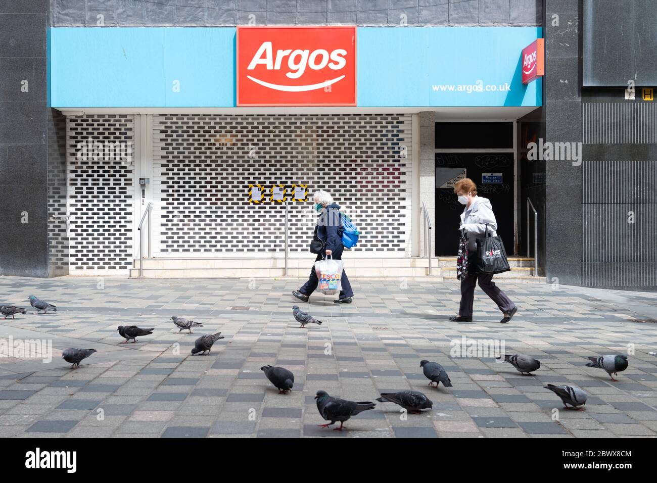 Glasgow, Écosse, Royaume-Uni. 3 juin 2020. Il a été signalé qu'Argos rouvrira 140 magasins autonomes à partir de juin 15, initialement pour les recouvrements et les retours. Il n'est pas encore clair quels magasins seront rouverts. Photo - magasin Argos sur Sauchiehall Street, Glasgow crédit: Kay Roxby/Alay Live News Banque D'Images