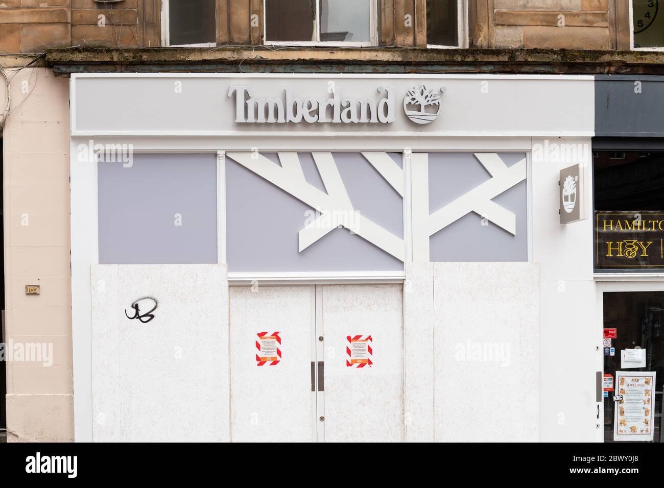 Le magasin Timberland a fermé et a embarqué pendant le confinement du coronavirus, Buchanan Street, Glasgow, Écosse, Royaume-Uni Banque D'Images