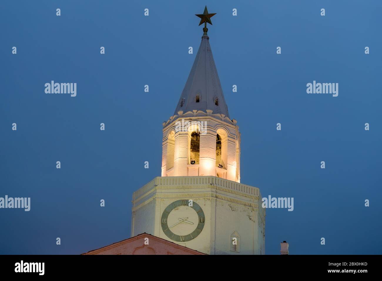 Tour Spasskaya dans le Kremlin de Kazan en hiver Banque D'Images
