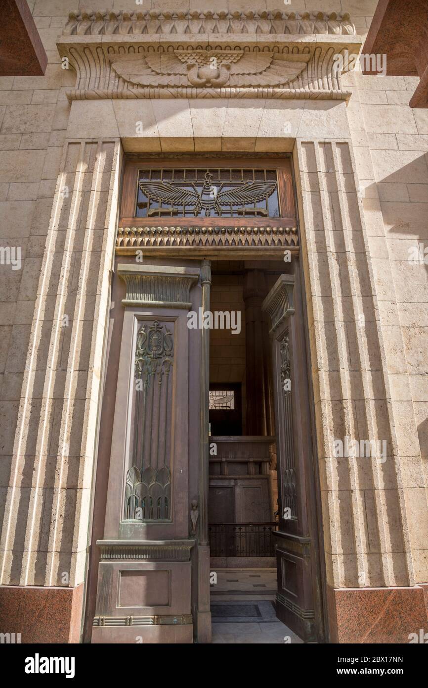 mausolée de Saad Zaghloul, construite par l'architecte Mustafa Fahmy dans le style néo-pharaonique, 1931, le Caire, Egypte. Banque D'Images