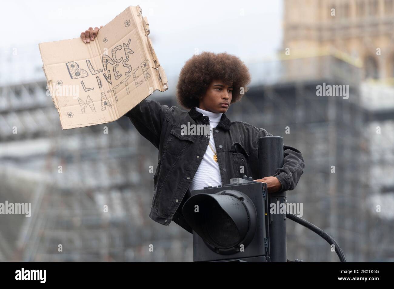 Les Black Lives comptent des manifestations à Londres, au Royaume-Uni. 03 juin 2020. Les manifestants participent à une manifestation organisée par le groupe Black Lives Matter à Hyde Park pour l'américain George Floyd qui est mort alors qu'il était arrêté par la police américaine Derek Chauvin. Sa mort a provoqué des troubles civils dans certaines villes américaines. Banque D'Images