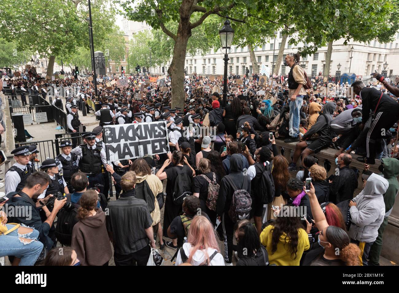 Les Black Lives comptent des manifestations à Londres, au Royaume-Uni. 03 juin 2020. Les manifestants participent à une manifestation organisée par le groupe Black Lives Matter à Hyde Park pour l'américain George Floyd qui est mort alors qu'il était arrêté par la police américaine Derek Chauvin. Sa mort a provoqué des troubles civils dans certaines villes américaines. Banque D'Images