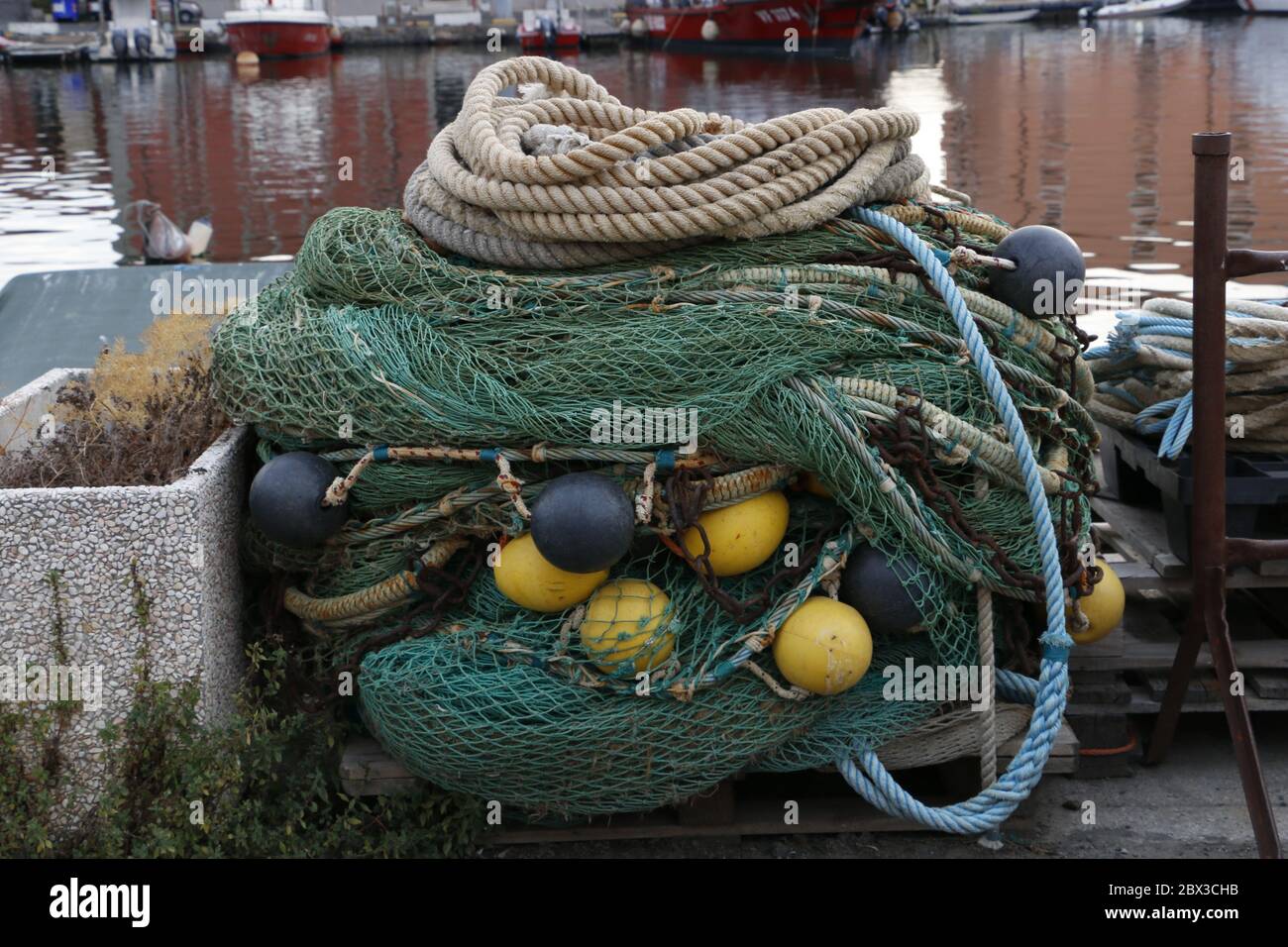 filets de pêche et corde marine Banque D'Images